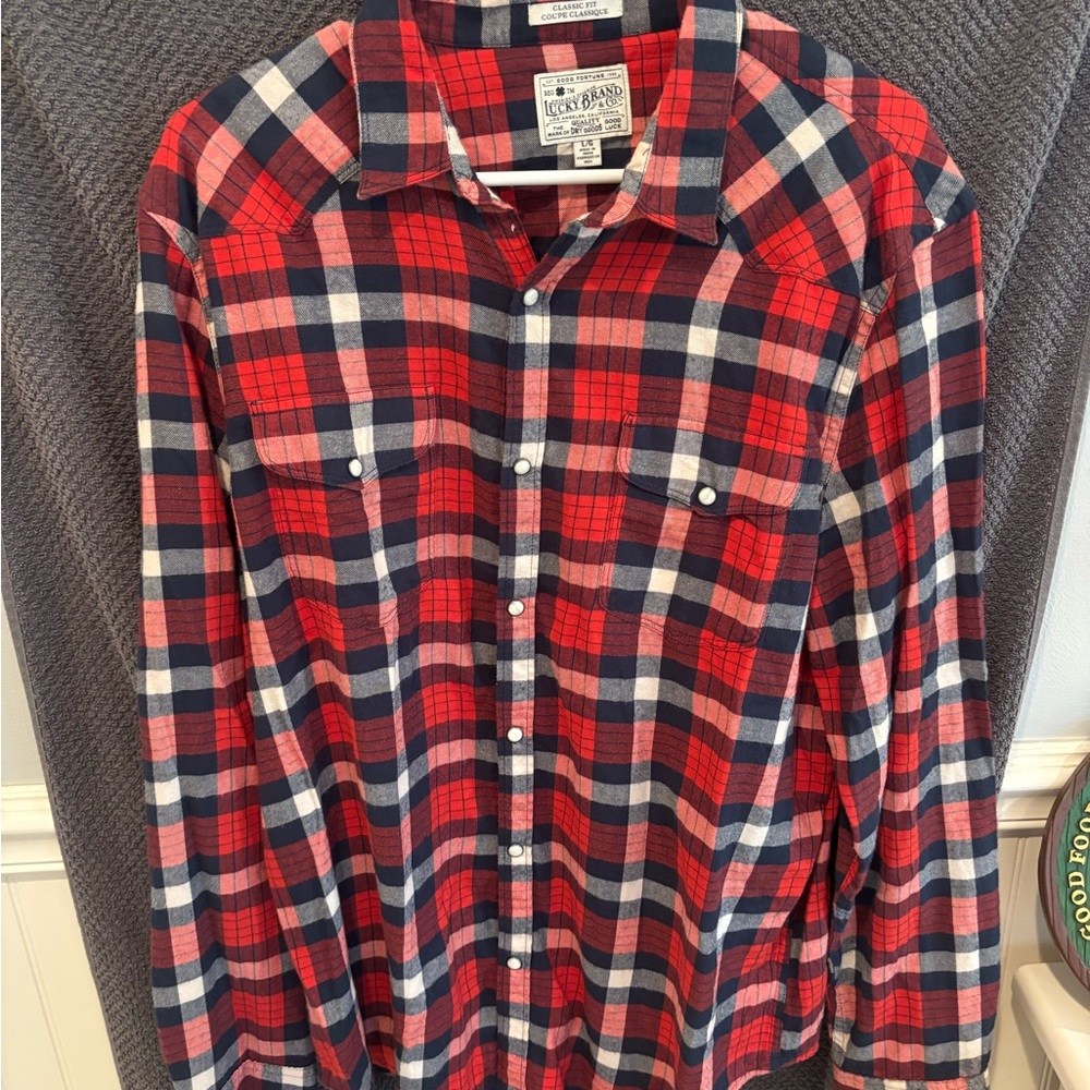 Lucky Brand Red and Navy Plaid Men's Shirt